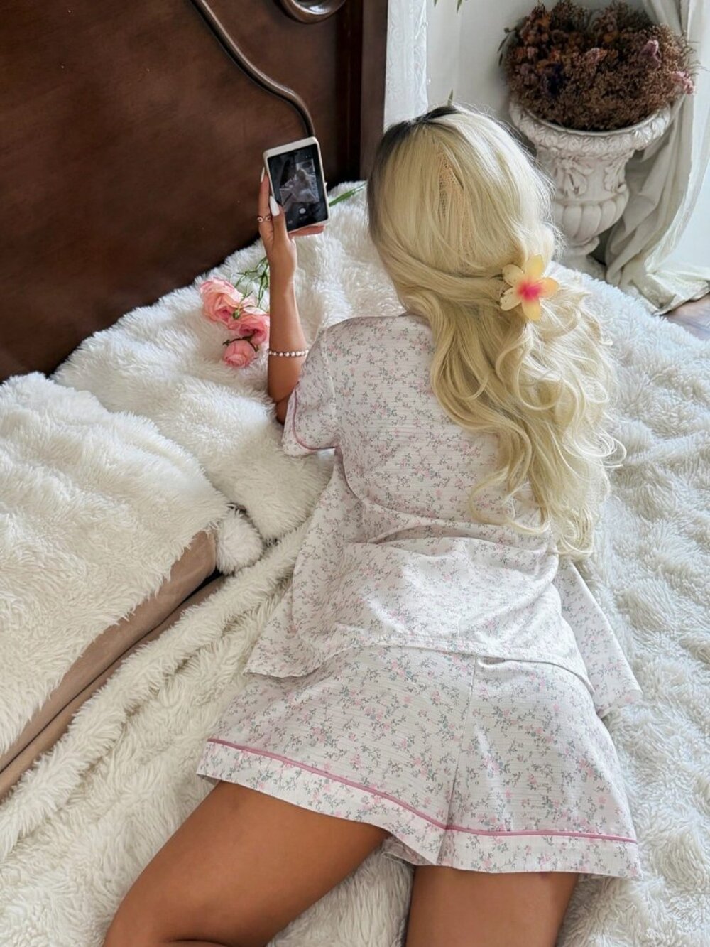 Baby Pink Romantic Women's Ditsy Floral Lapel Short Sleeve Shorts Pajama Set - Picture 8 of 8